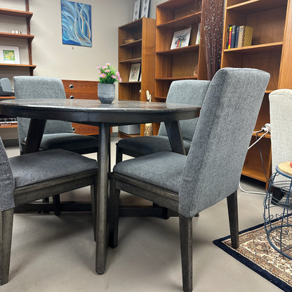 Ashley Besteneer Round Dining Set