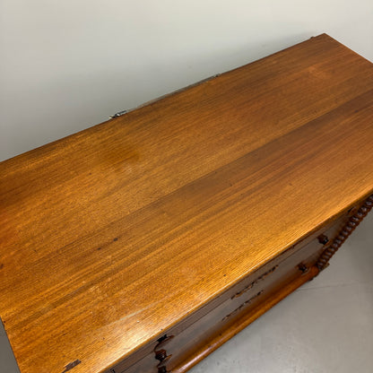 Antique Victorian Mahogany Chest of Drawers
