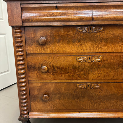 Antique Victorian Mahogany Chest of Drawers