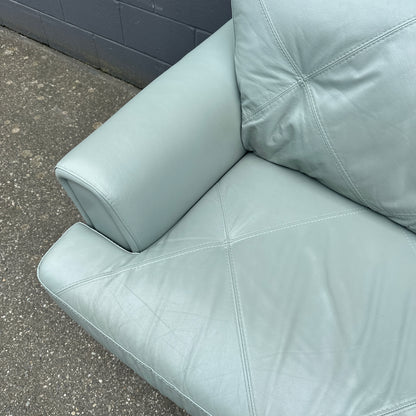 Chateau d'Ax Vita Leather Sofa