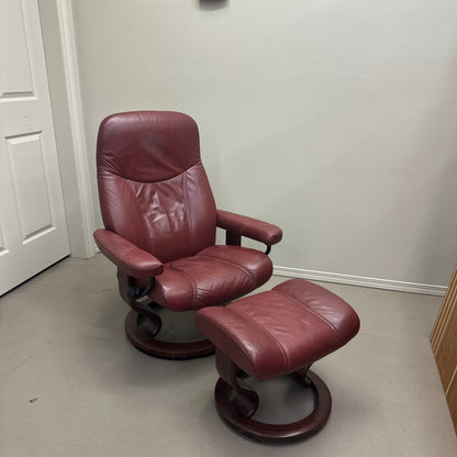 Ekornes Stressless Leather Recliner Chair & Ottoman