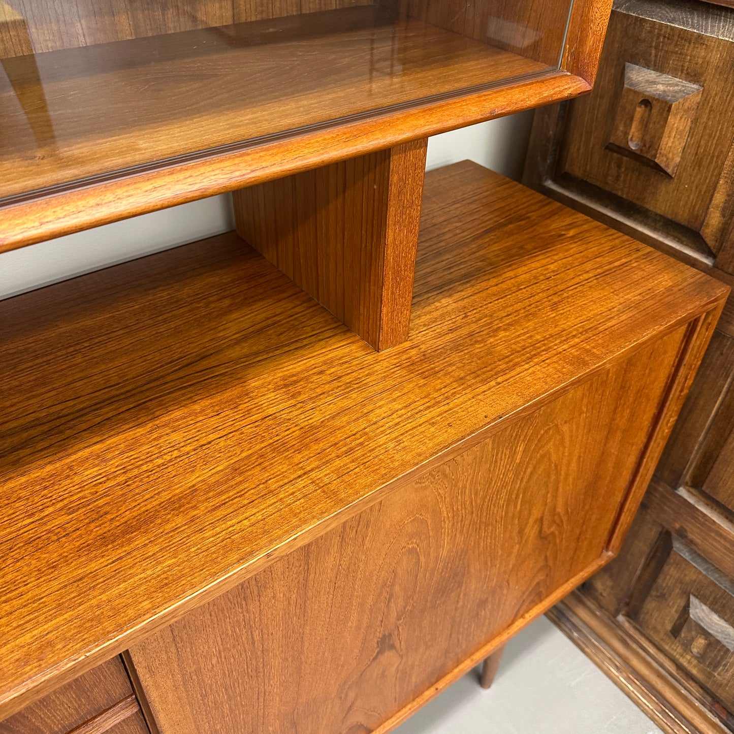 Mid-Century Modern Danish 2-Piece Sideboard & Hutch