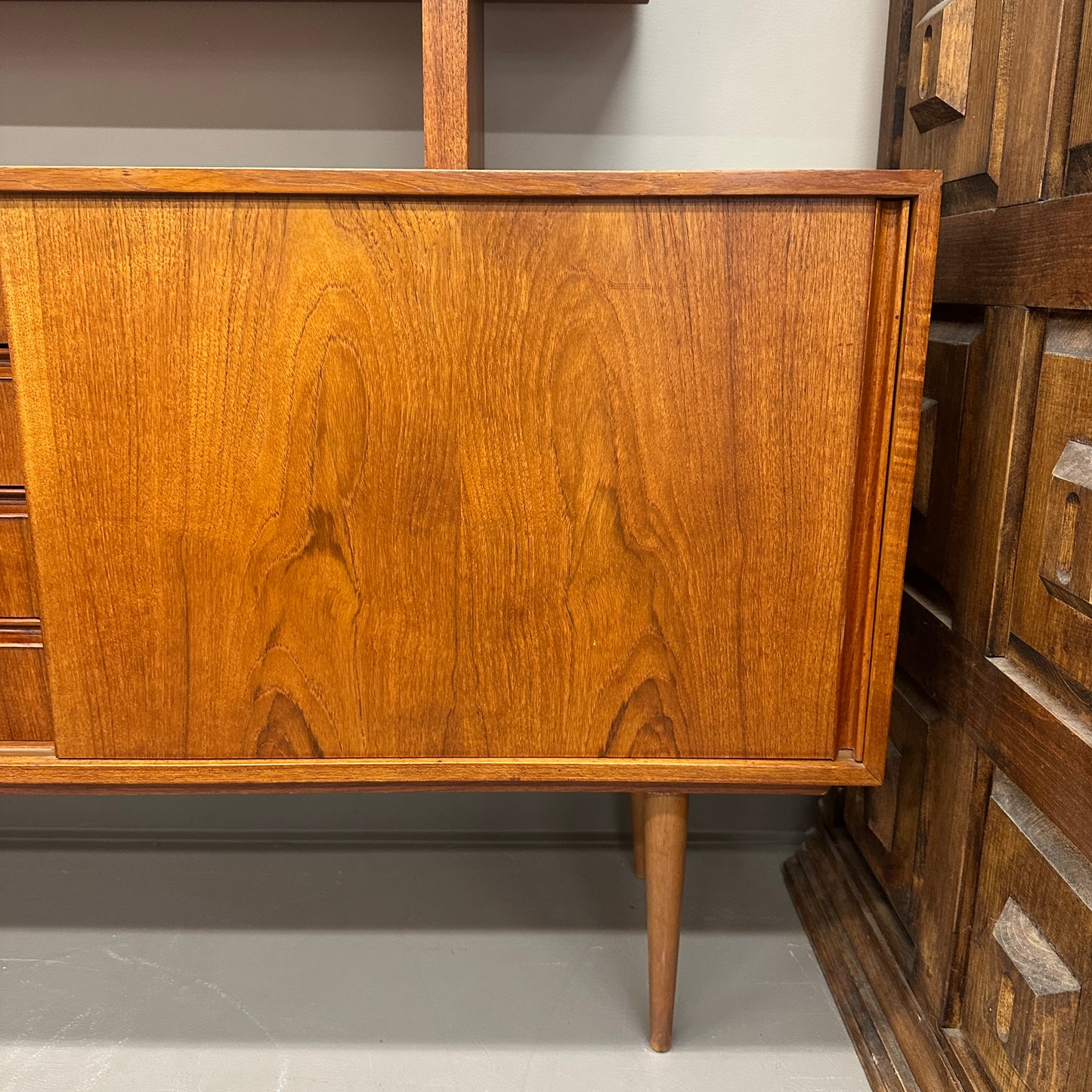 Mid-Century Modern Danish 2-Piece Sideboard & Hutch