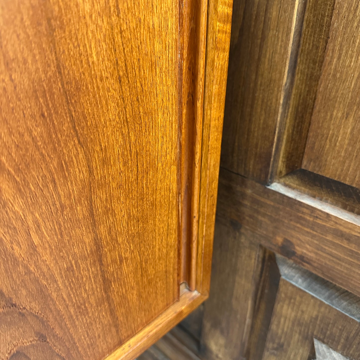 Mid-Century Modern Danish 2-Piece Sideboard & Hutch