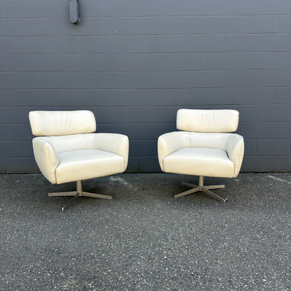 Saxon Leather Accent Chairs (x2)