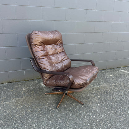 Spanish 1970s Leather Swivel Chair