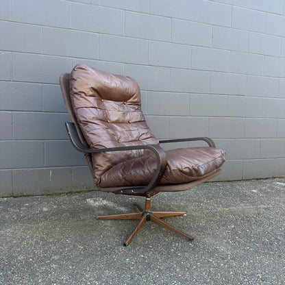 Spanish 1970s Leather Swivel Chair