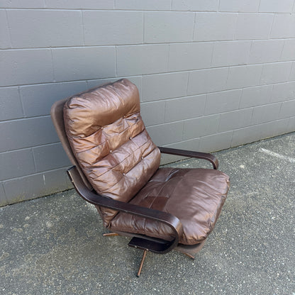 Spanish 1970s Leather Swivel Chair
