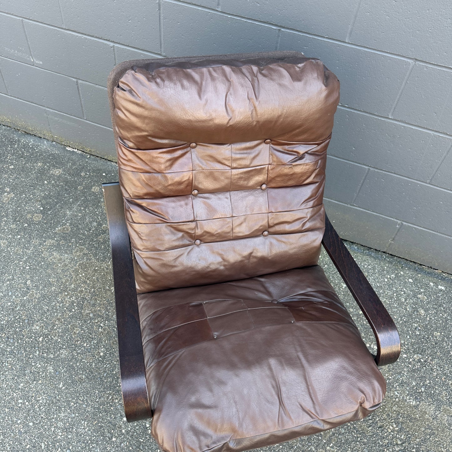 Spanish 1970s Leather Swivel Chair