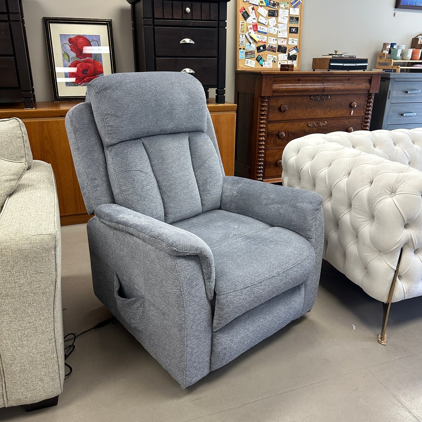 Amelia Power Lift Recliner Chair