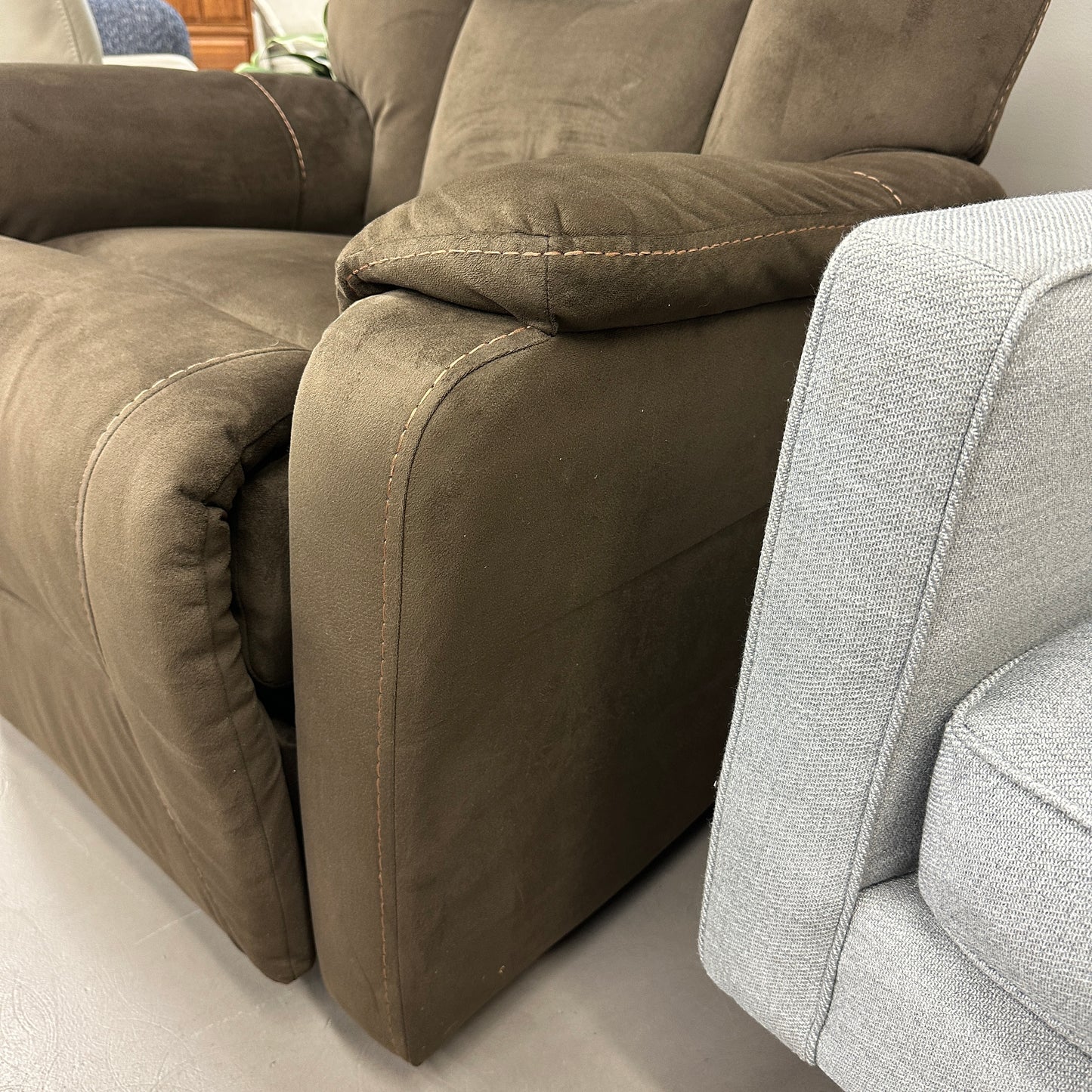 Samir Power Lift Recliner Chair with Heat and Massage