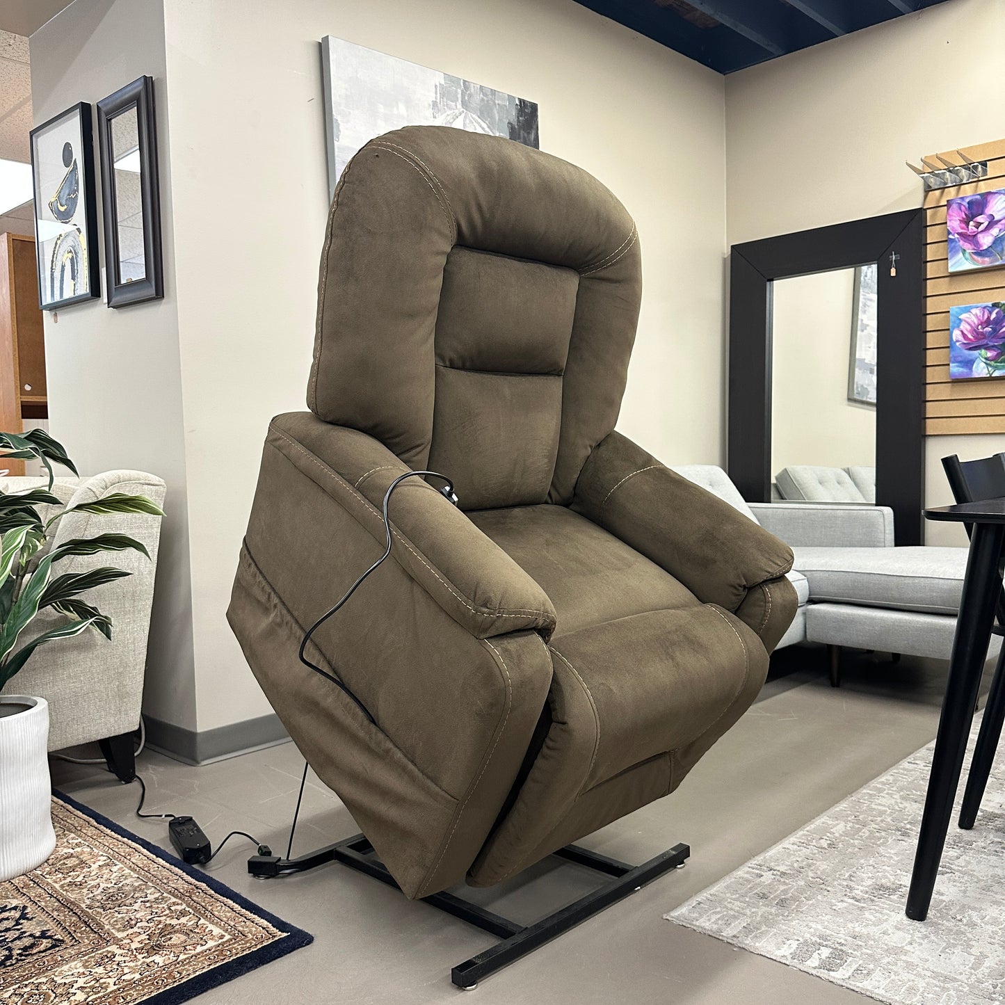 Samir Power Lift Recliner Chair with Heat and Massage