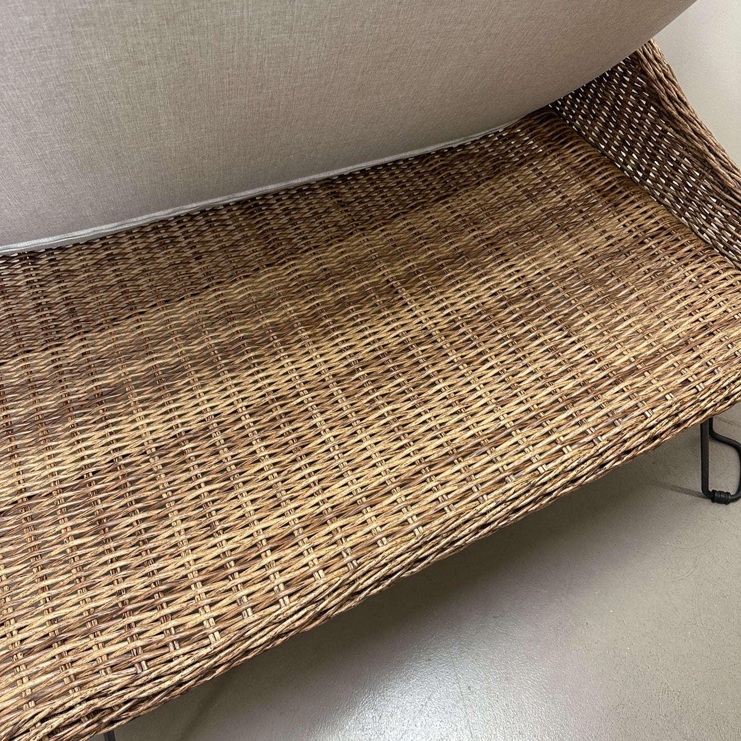 Patio Wicker Cuddle Chair
