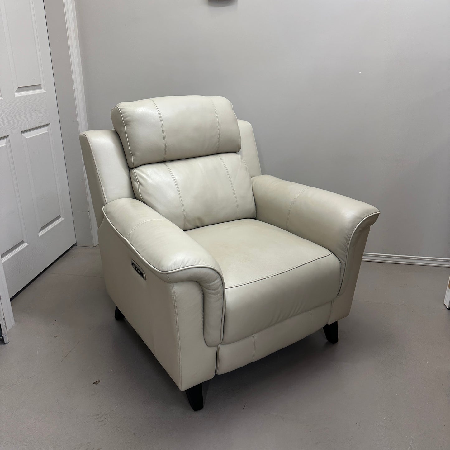 Kester Power Leather Recliner by Barcalounger