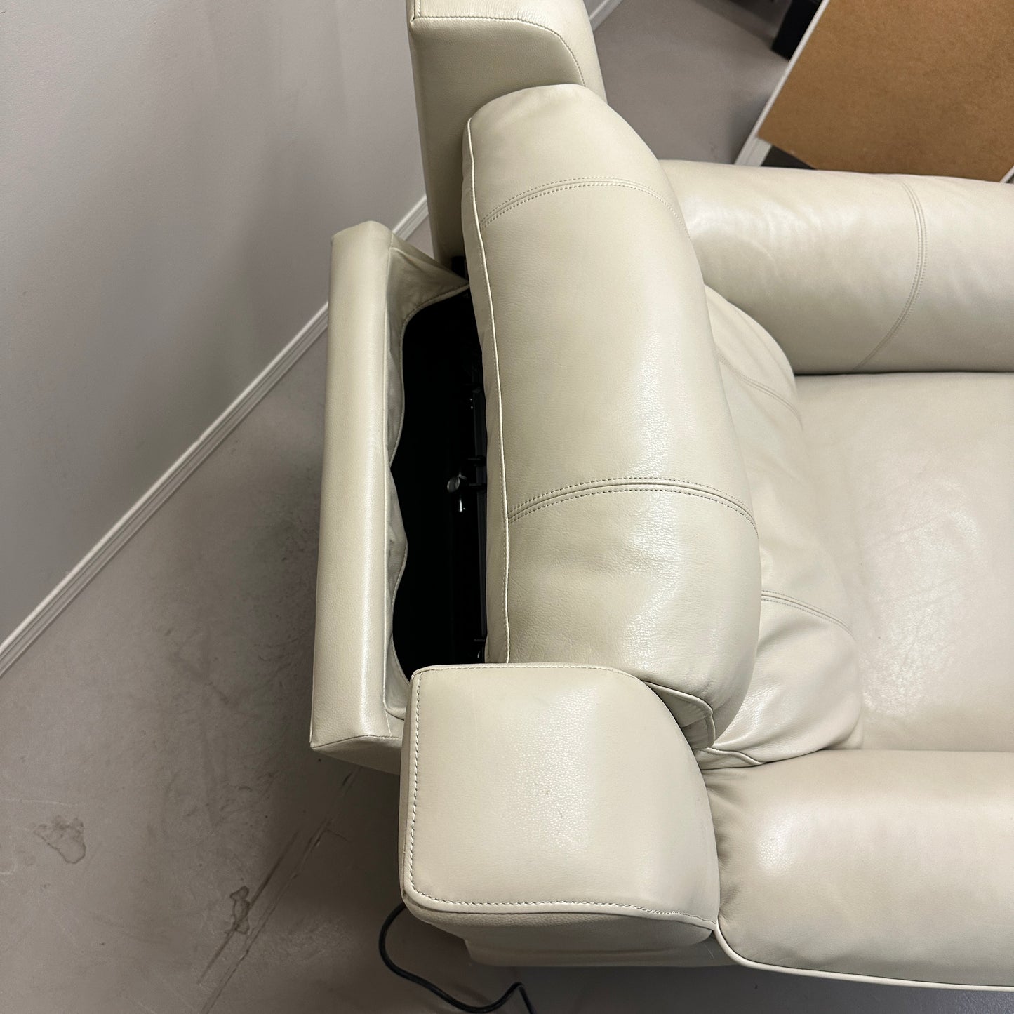 Kester Power Leather Recliner by Barcalounger