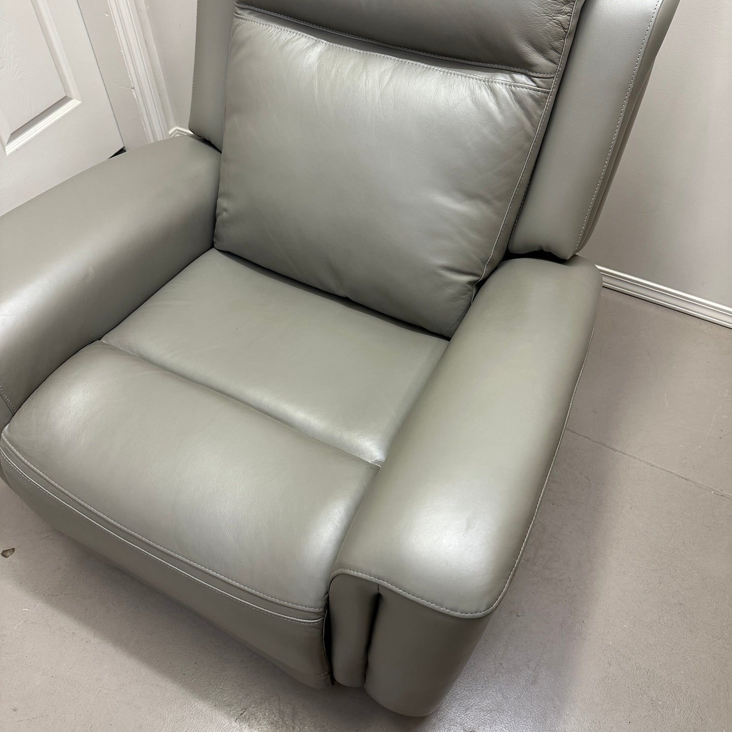 Alpine Leather Power Reclining Chair - Grey