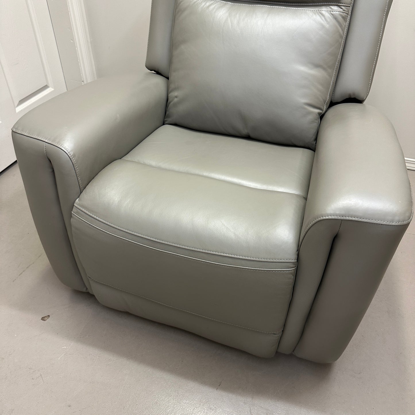 Alpine Leather Power Reclining Chair - Grey
