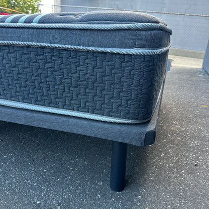 Beaudoin Platform Bed and Beautyrest Mattress - Queen