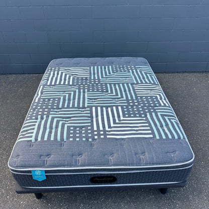Beaudoin Platform Bed and Beautyrest Mattress - Queen