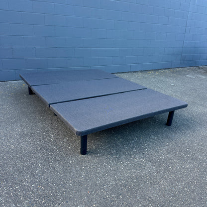Beaudoin Platform Bed and Beautyrest Mattress - Queen