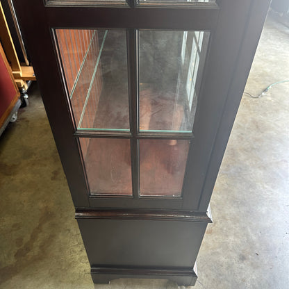 Lane Furniture Sliding Door Display Cabinet