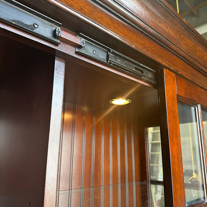 Lane Furniture Sliding Door Display Cabinet