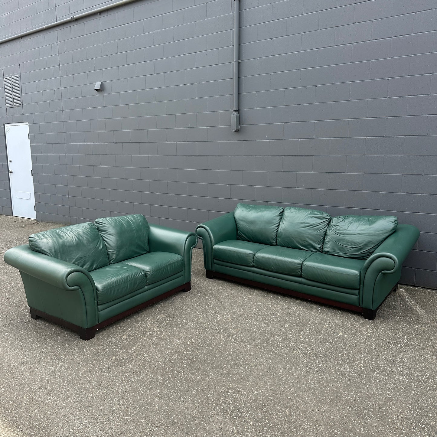 Dark Green Leather Sofa Set