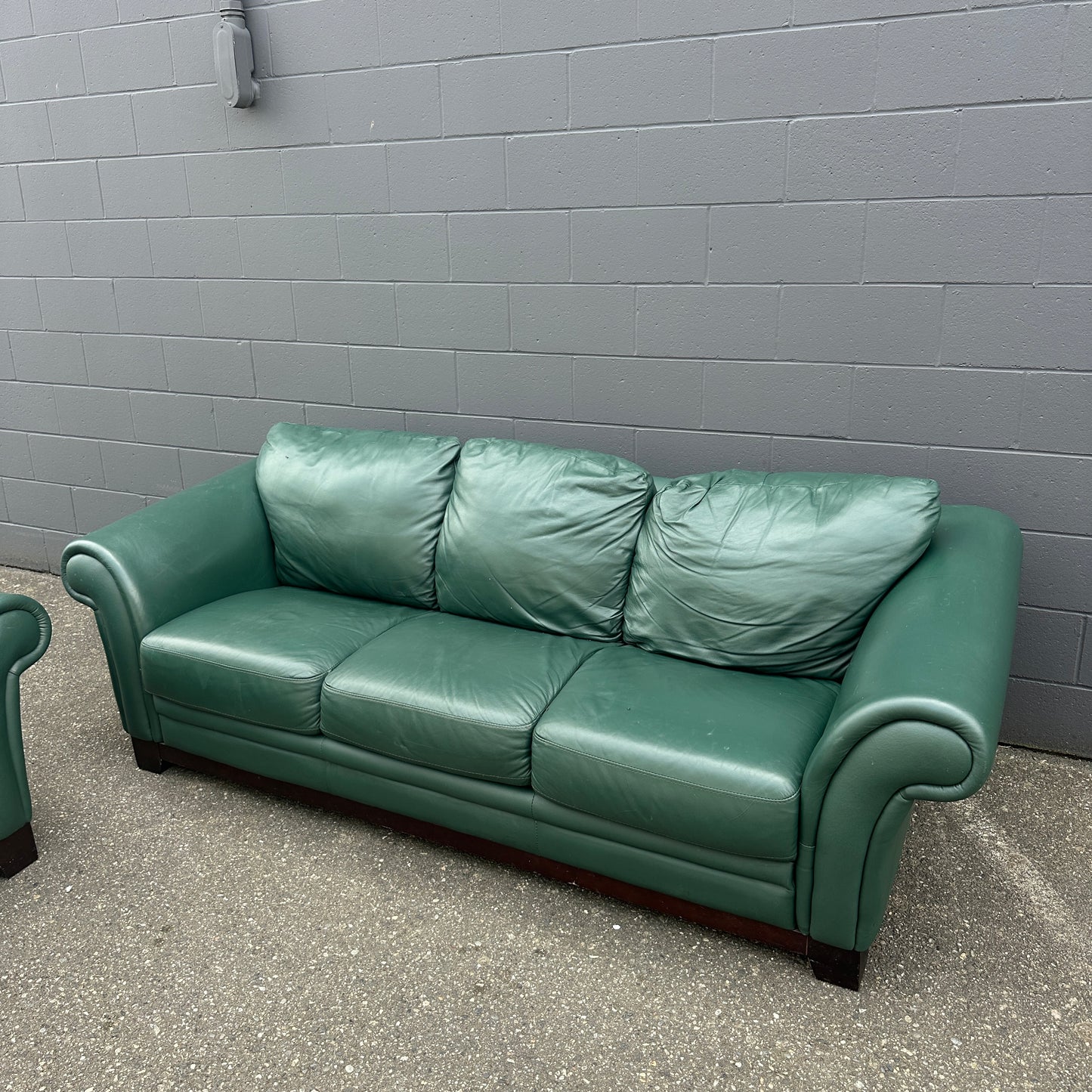 Dark Green Leather Sofa Set