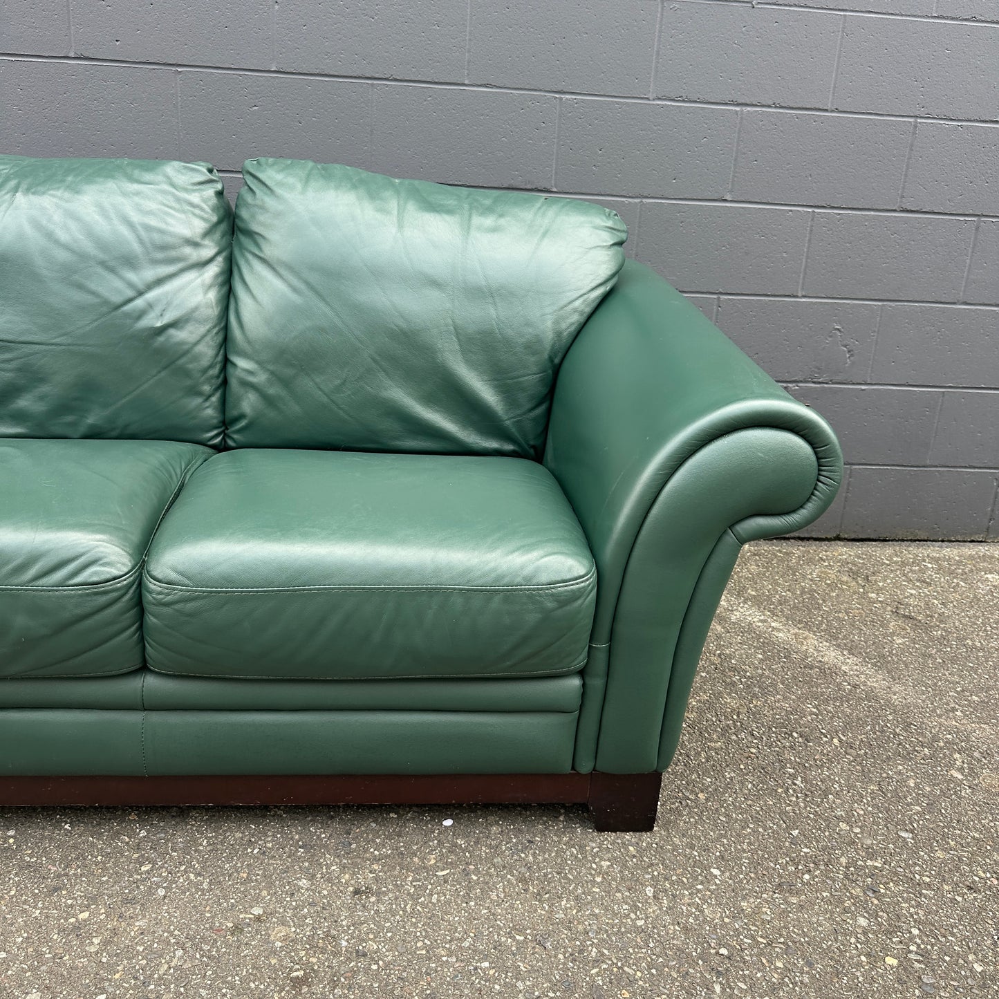 Dark Green Leather Sofa Set