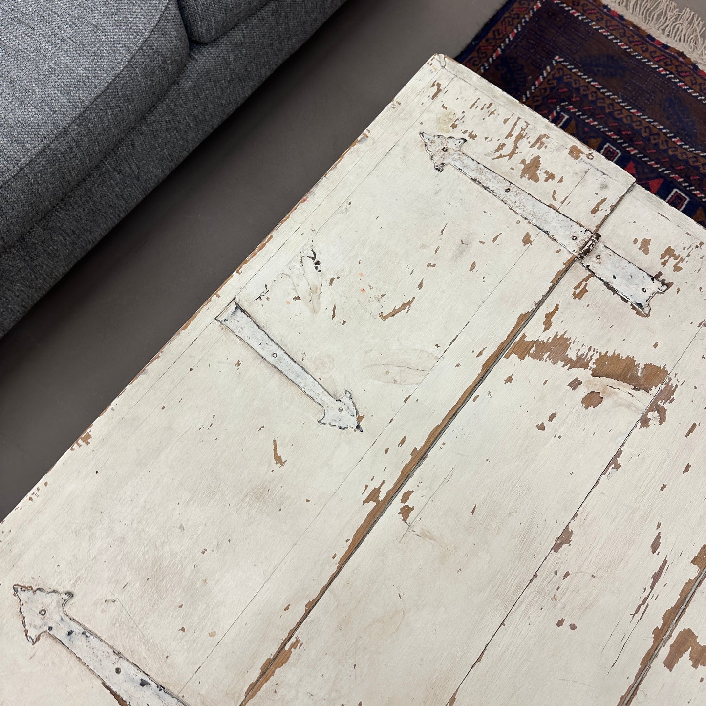 White Shabby Chic Wood Coffee Table