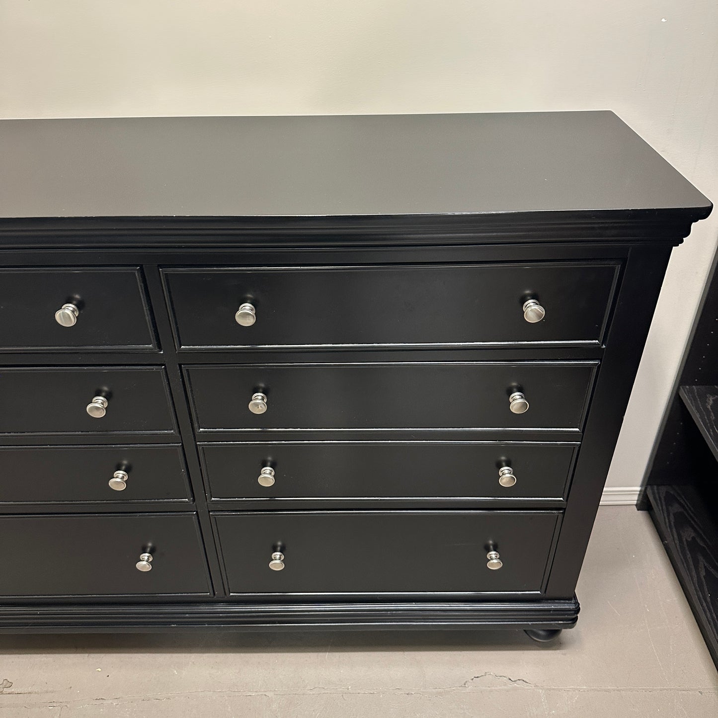 Black Modern 6 Drawers Dresser