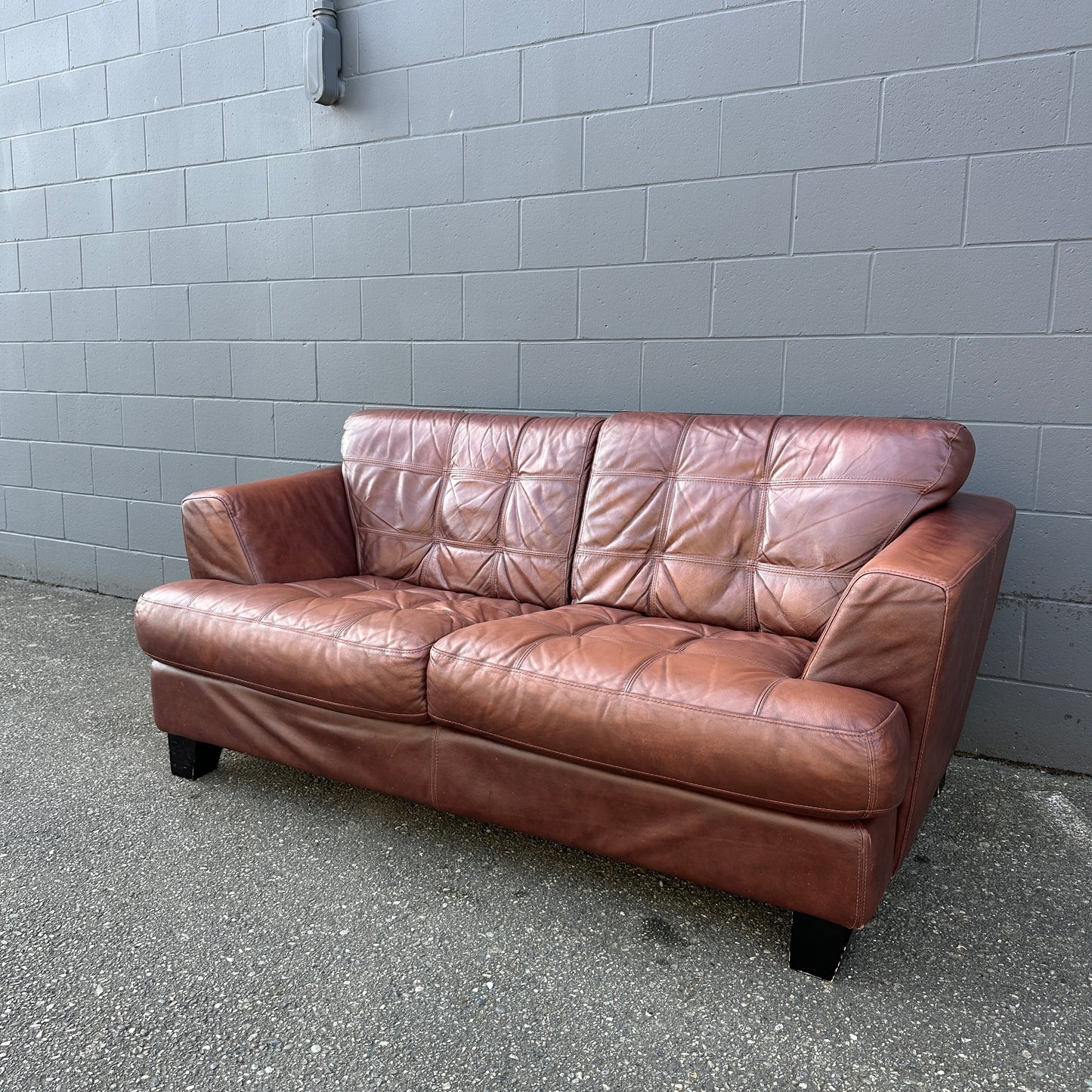 Distressed Leather Love Seat
