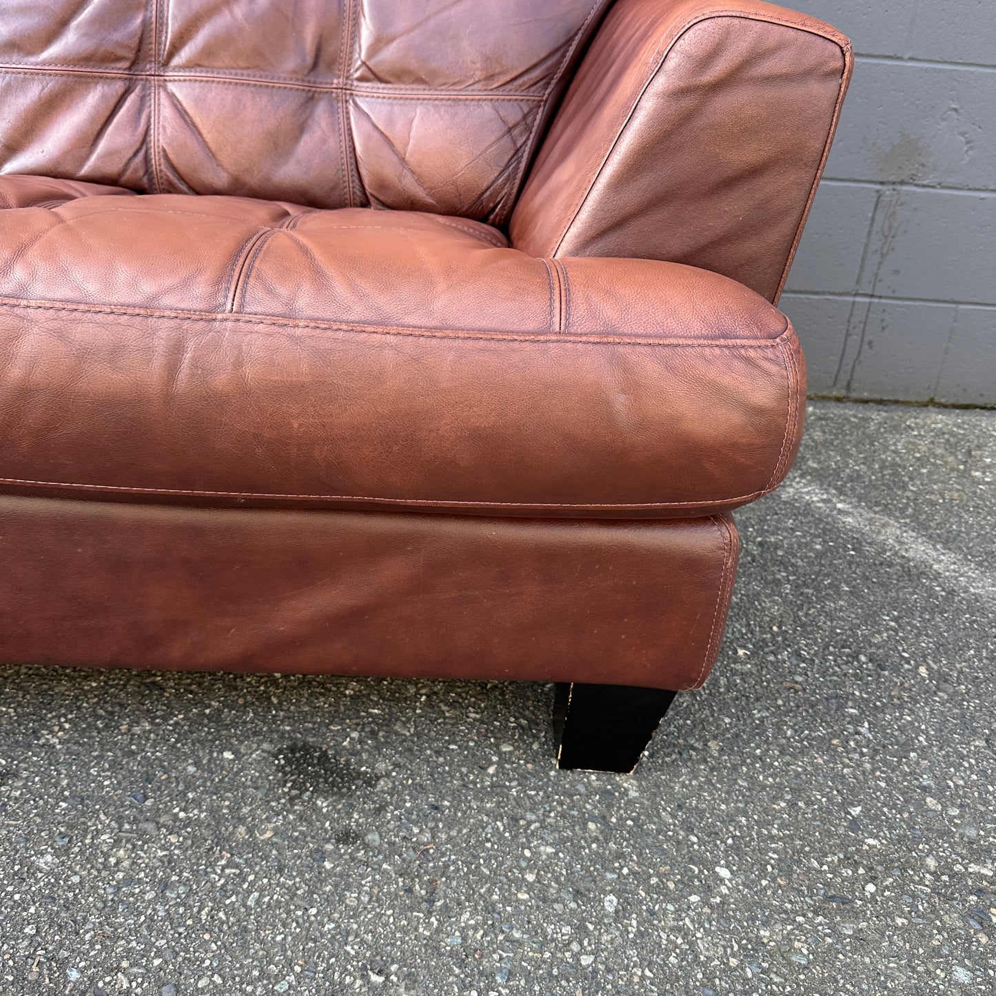 Distressed Leather Love Seat