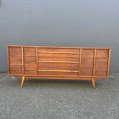 Mid-Century Walnut Nine Drawers Credenza