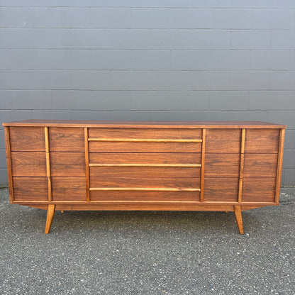 Mid-Century Walnut Nine Drawers Credenza