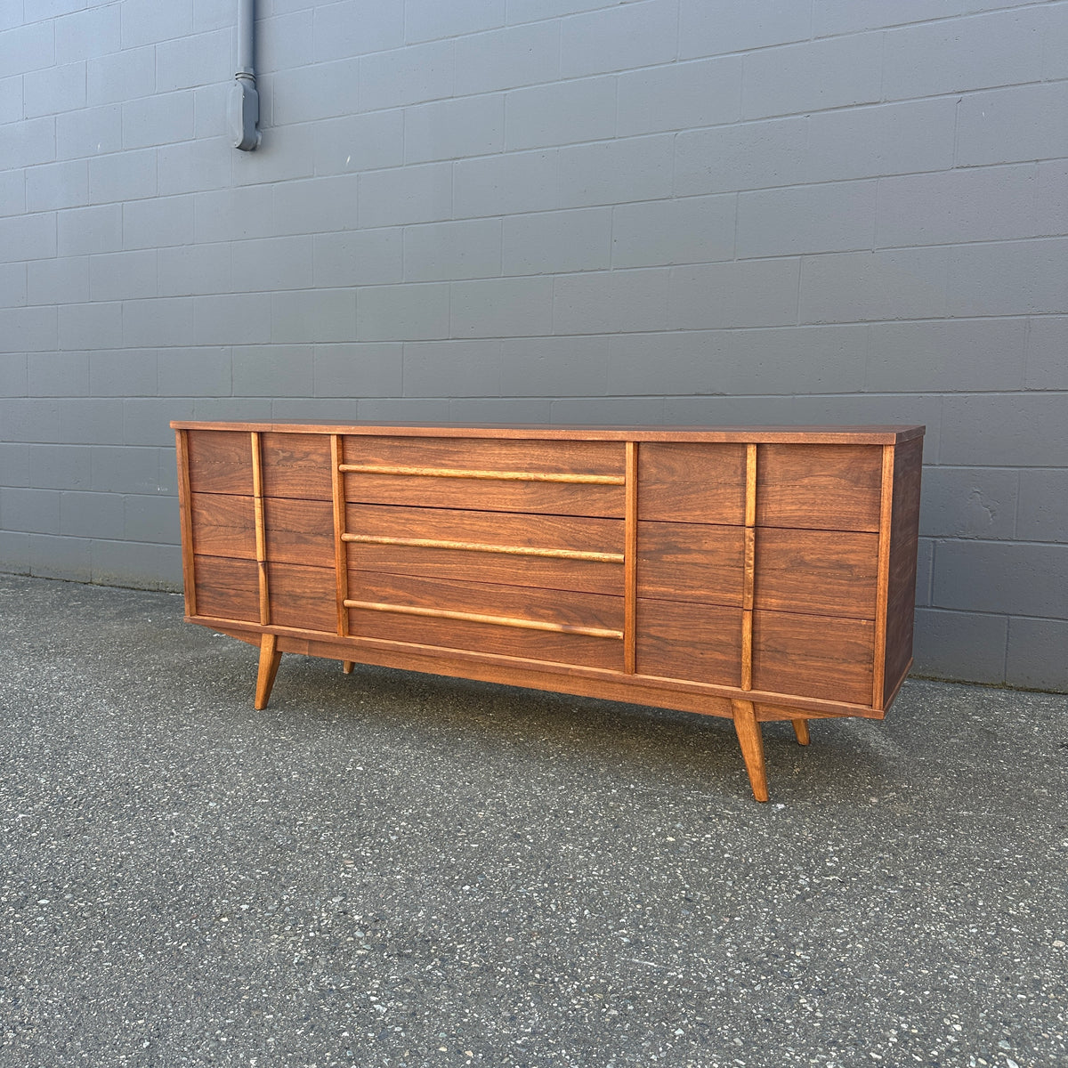 Mid-Century Walnut Nine Drawers Credenza