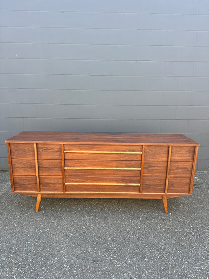Mid-Century Walnut Nine Drawers Credenza