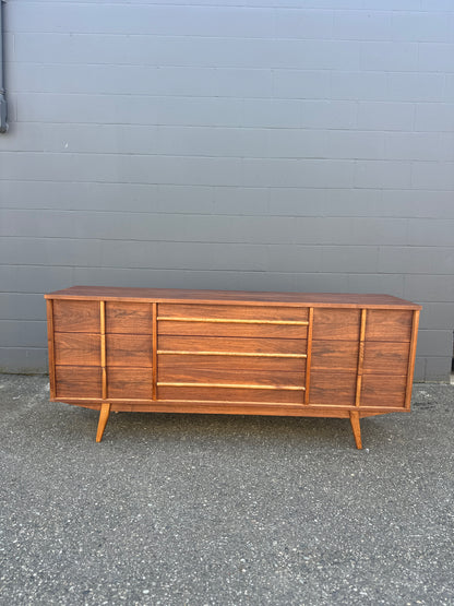 Mid-Century Walnut Nine Drawers Credenza