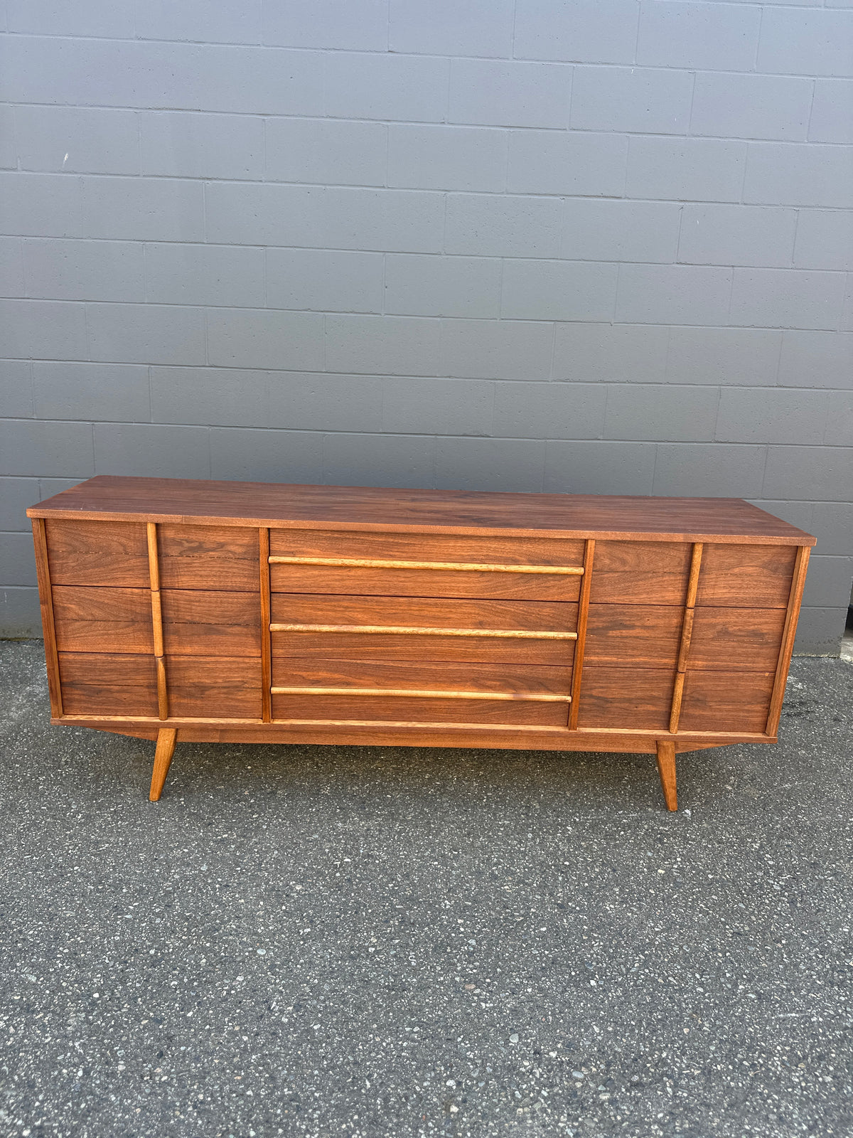 Mid-Century Walnut Nine Drawers Credenza