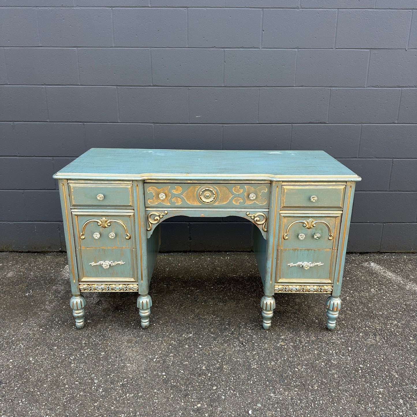 Bell&Co French Provincial Student Desk