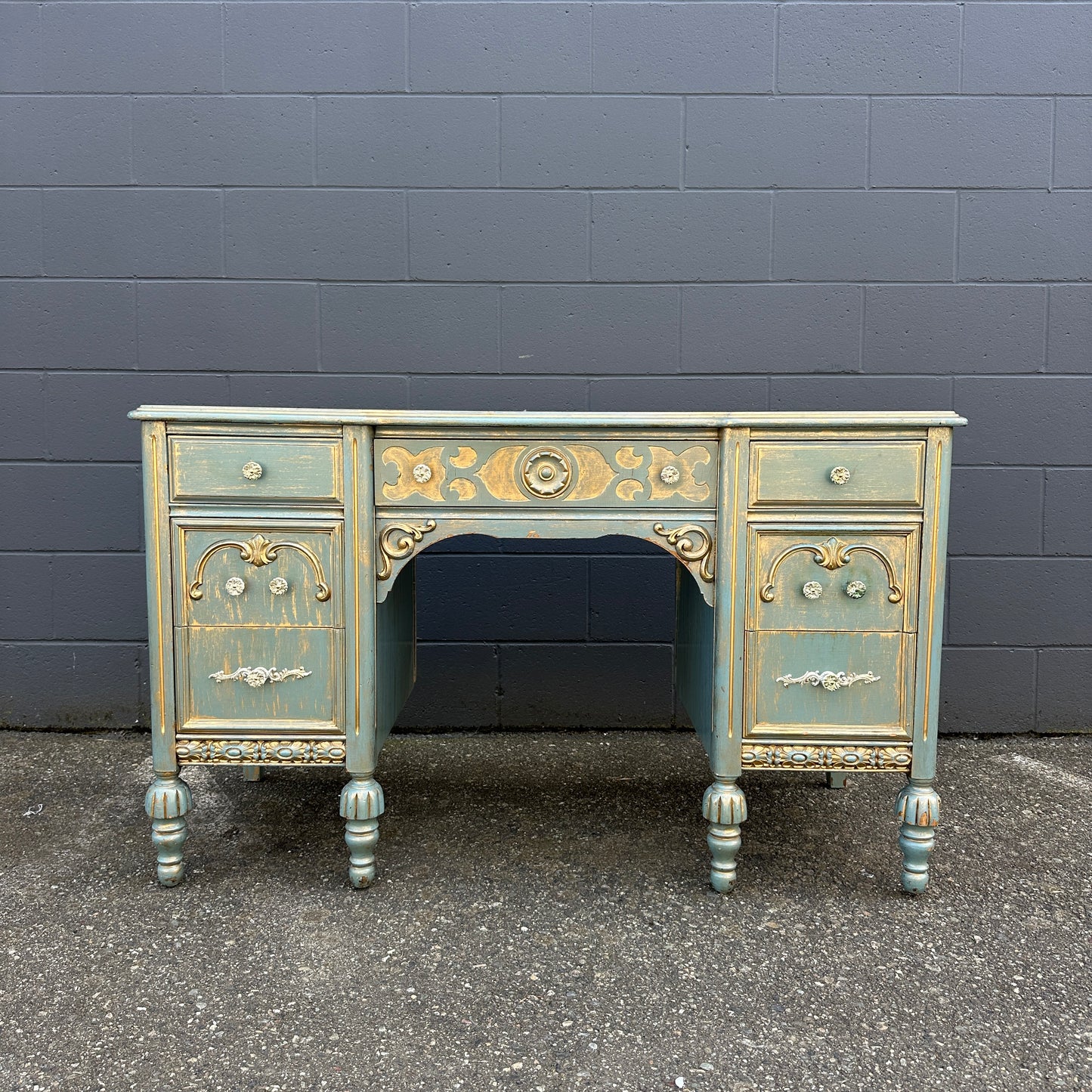 Bell&Co French Provincial Student Desk