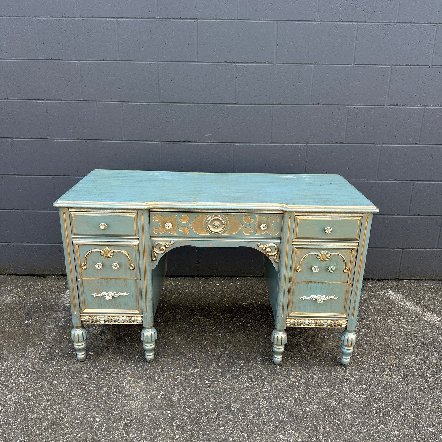 Bell&Co French Provincial Student Desk