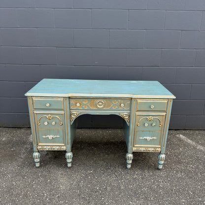 Bell&Co French Provincial Student Desk