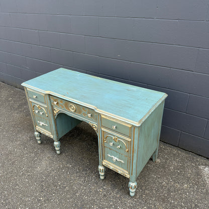 Bell&Co French Provincial Student Desk