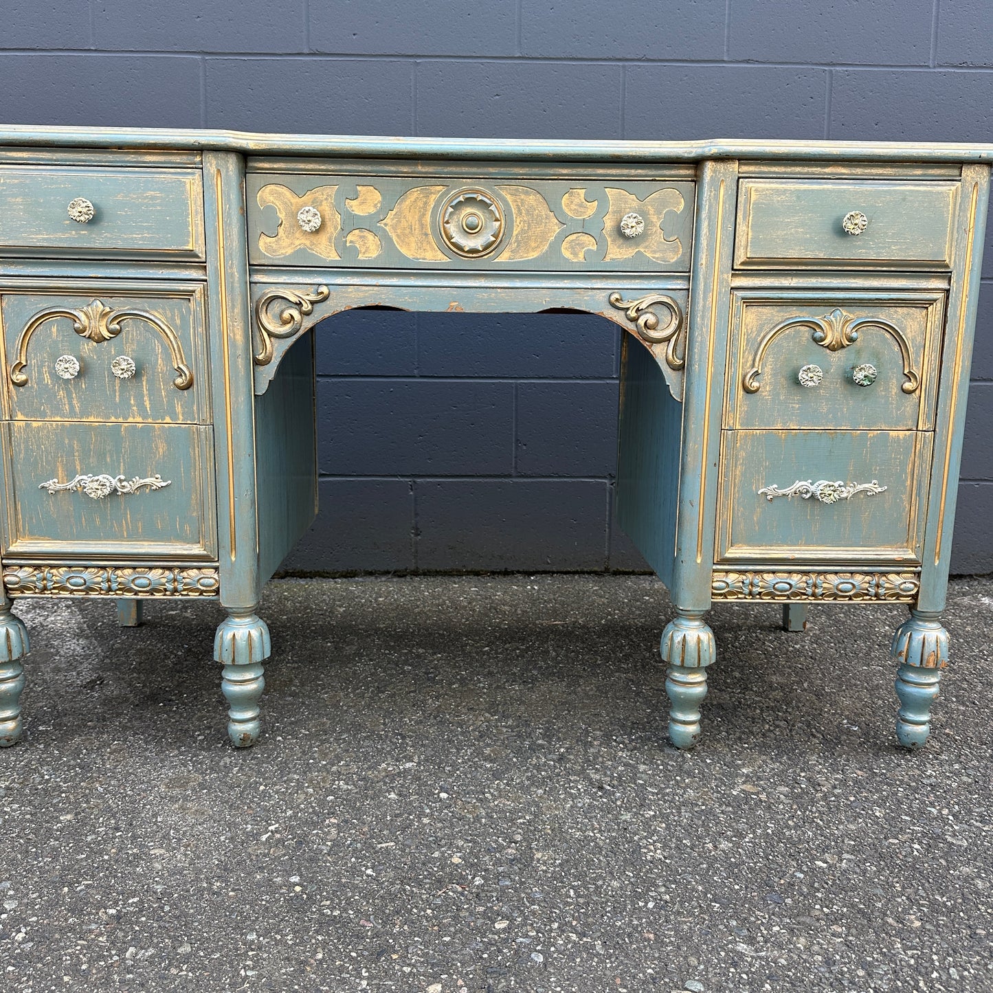 Bell&Co French Provincial Vanity with Mirror