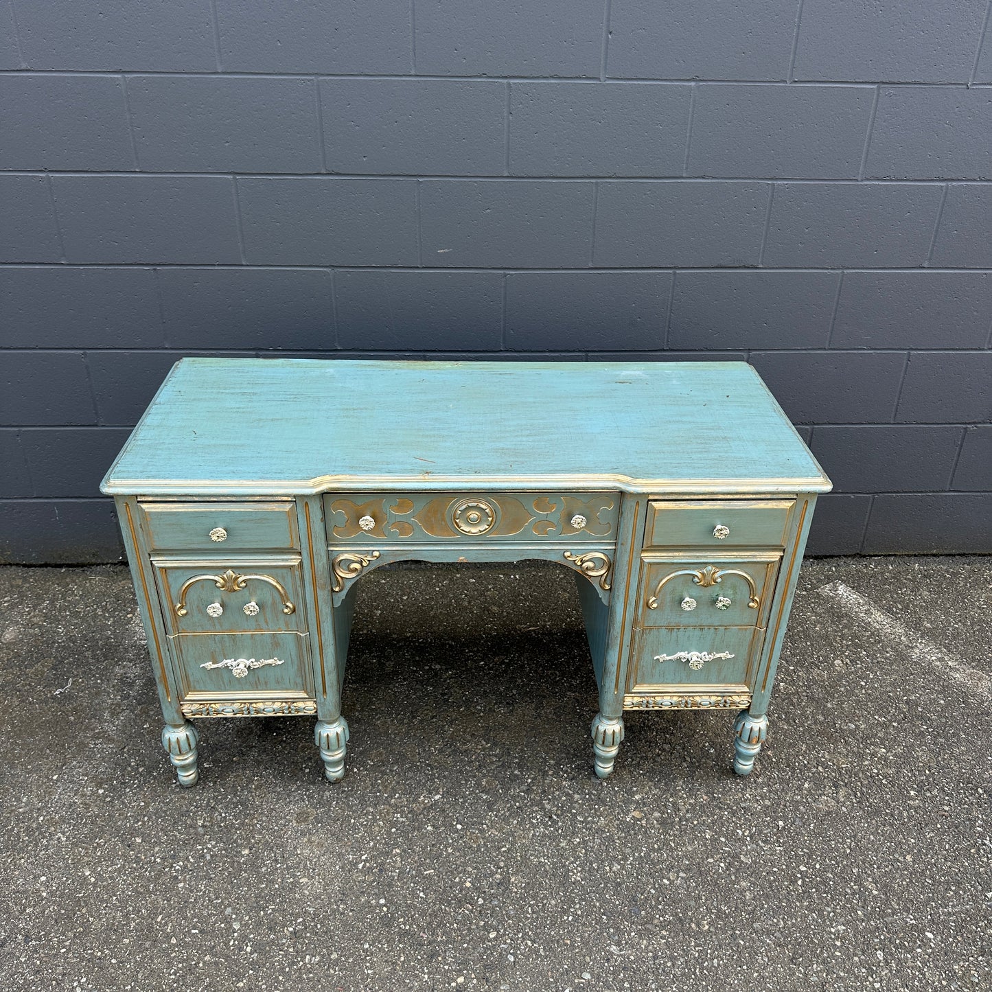 Bell&Co French Provincial Vanity with Mirror