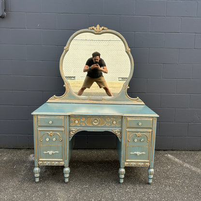 Bell&Co French Provincial Vanity with Mirror