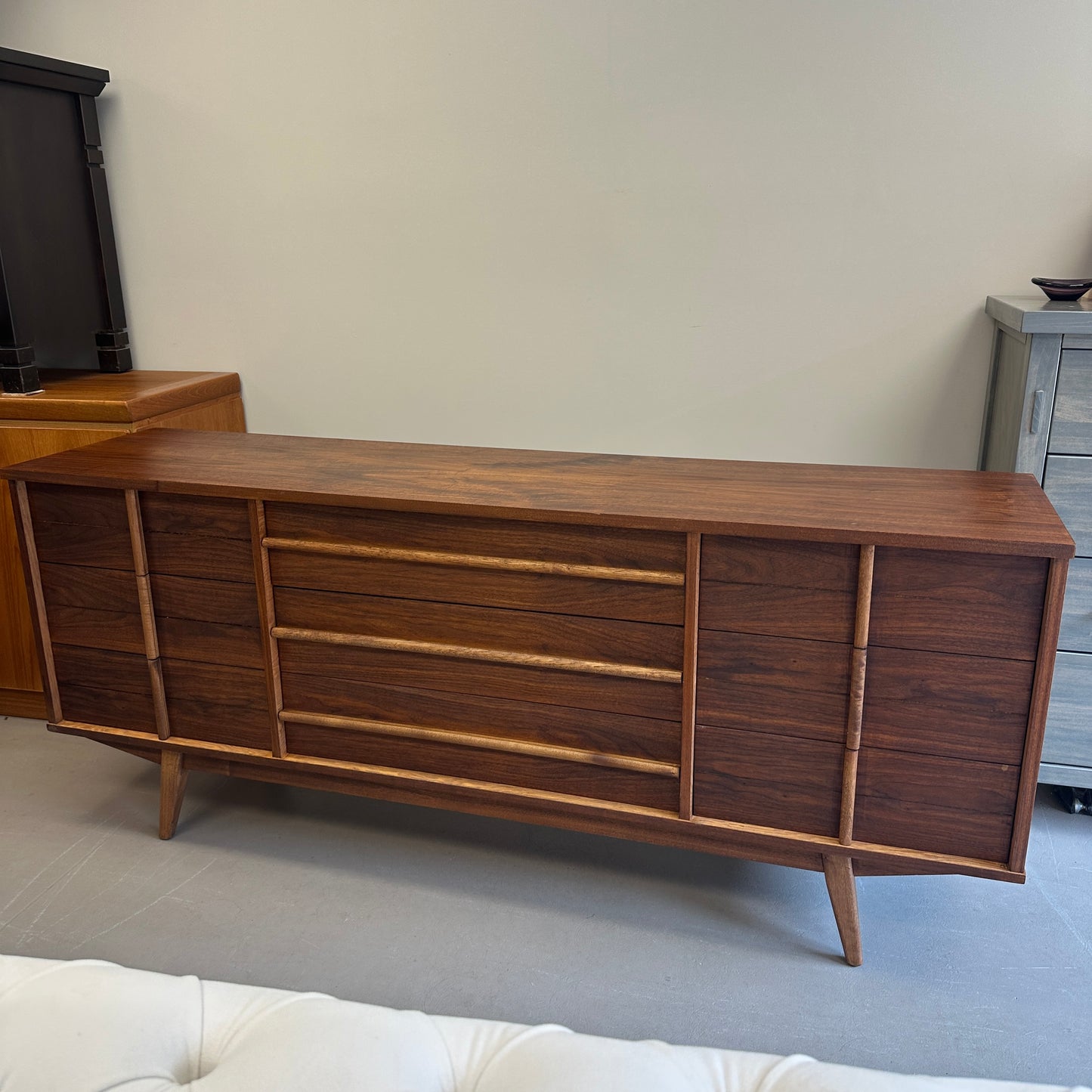 Mid-Century Walnut Nine Drawers Credenza