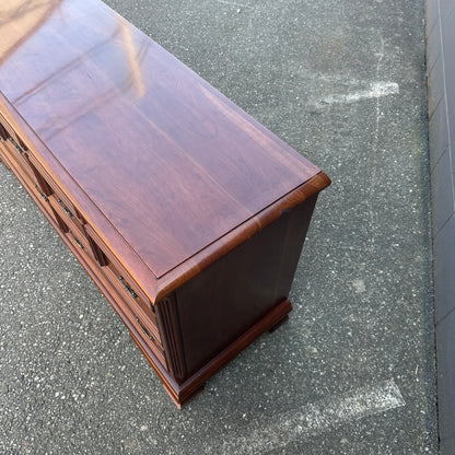 Gibbard Solid Cherry 8 Drawers Dresser