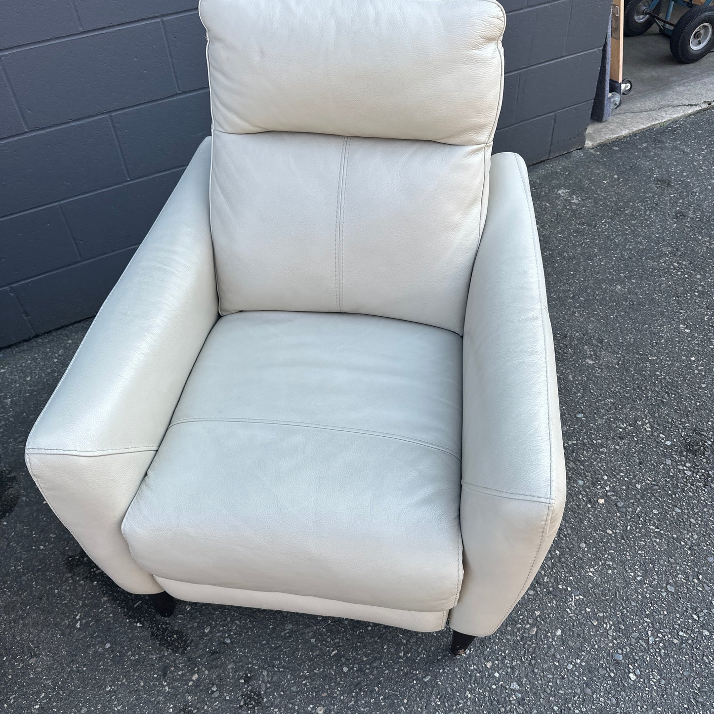Gilman Creek Cream Leather Push Back Recliner (x2)